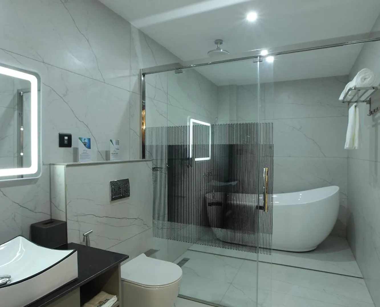 Emilys By Jdaniels Hotel Thiruvananthapuram 4*,  India