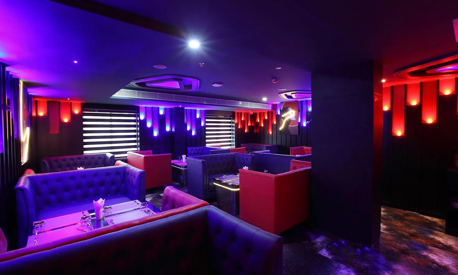 Emilys By Jdaniels Hotel Thiruvananthapuram India