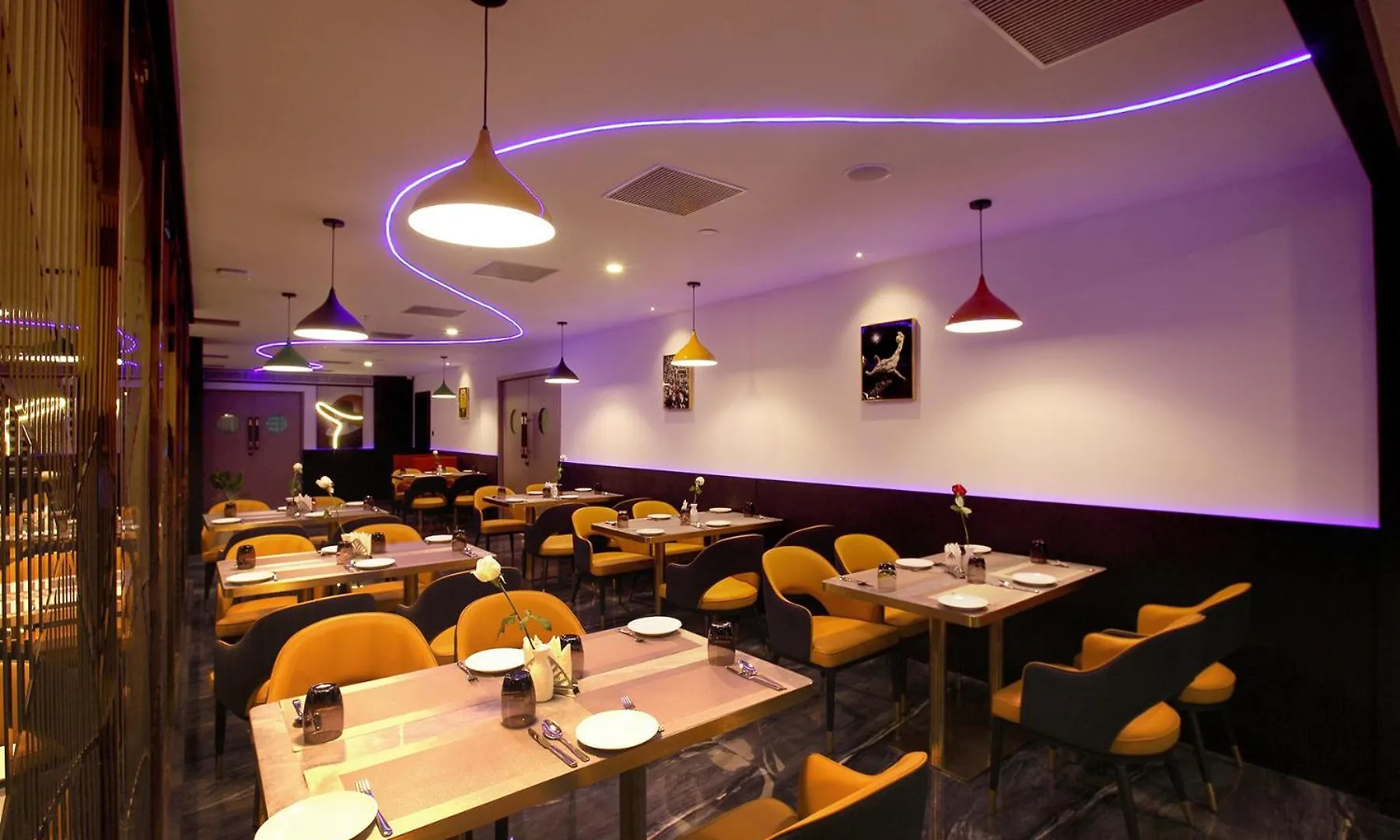 Emilys By Jdaniels Hotel Thiruvananthapuram