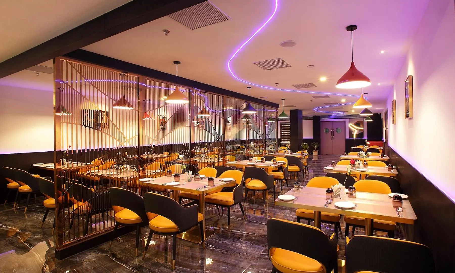 Emilys By Jdaniels Hotel Thiruvananthapuram