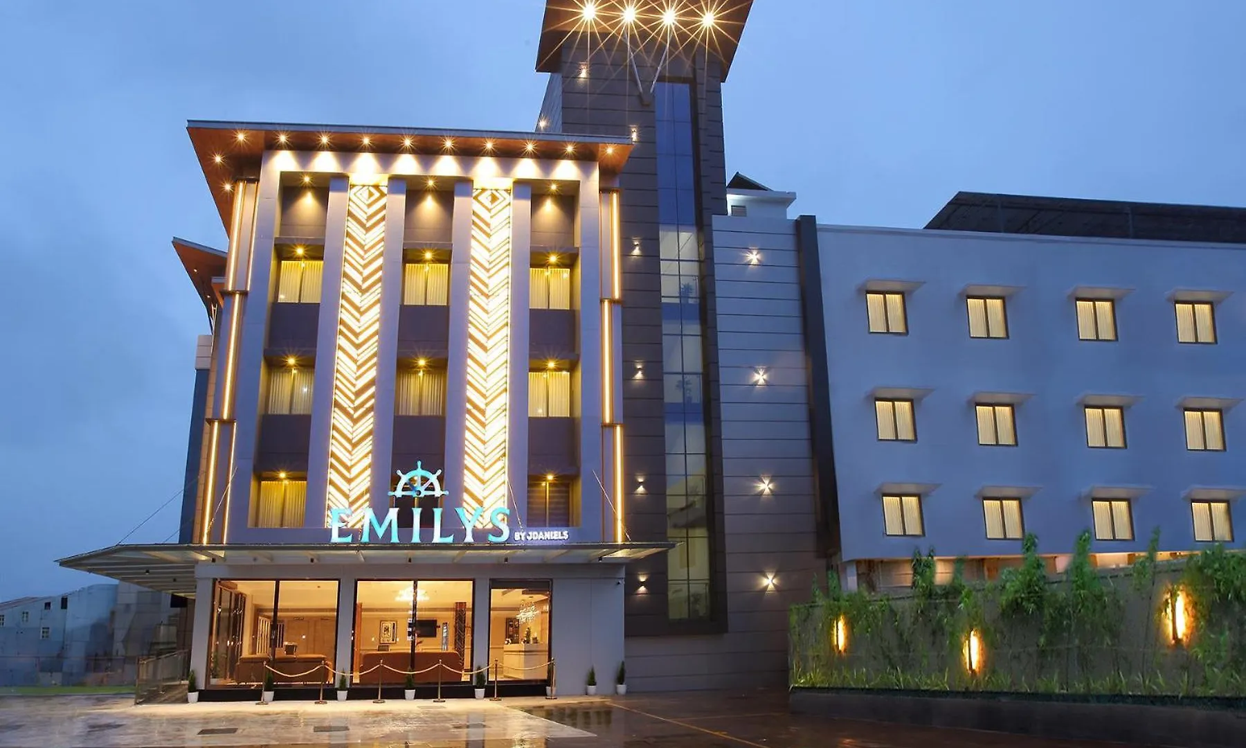Emilys By Jdaniels Hotel Thiruvananthapuram